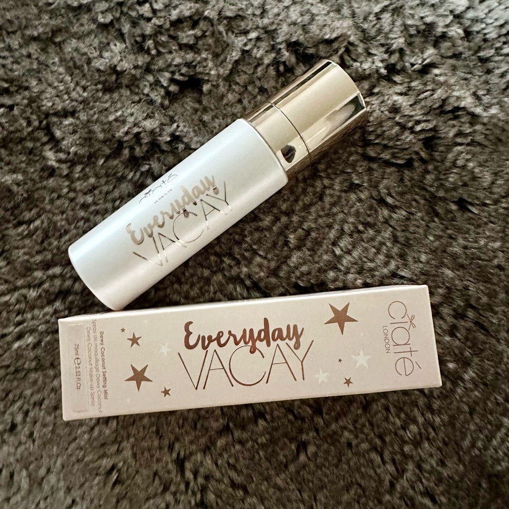 Ciate London Everyday Vacay Dewy Coconut Setting Spray Mist 2.53 Fl. Oz NEW